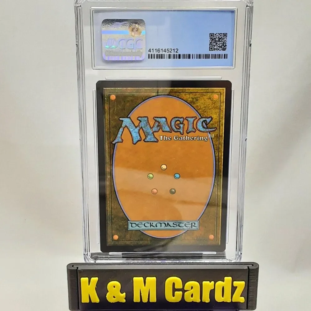 MTG - Throne of Eldraine - Reakm-Cloaked Giant - Foil - Graded - CGC 9.5